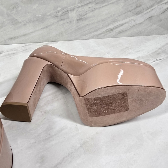 Valentino Garavani Heels - Picture 8 of 10